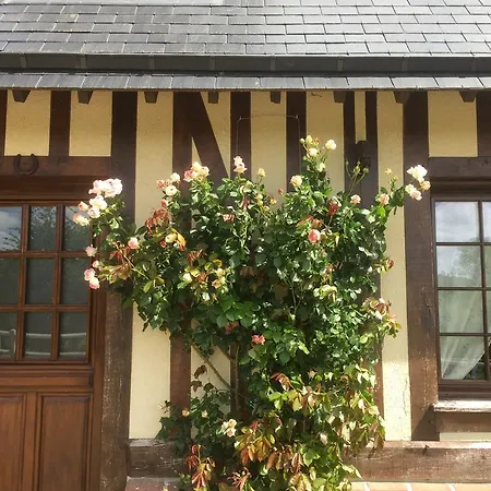 Couette-café D'hôte La Roseraie Hermival-les-Vaux